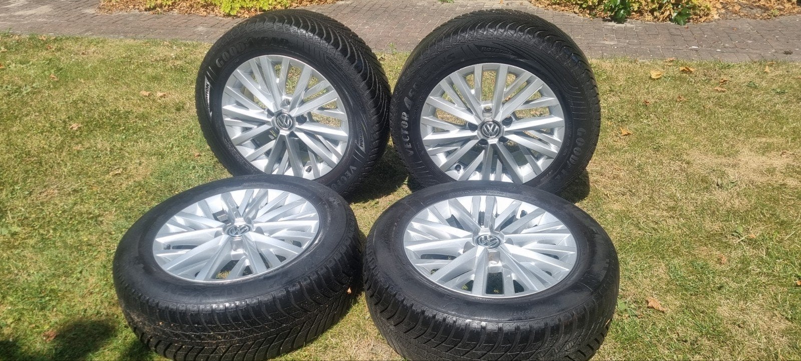 VW T-Roc velgen, Ophalen of Verzenden