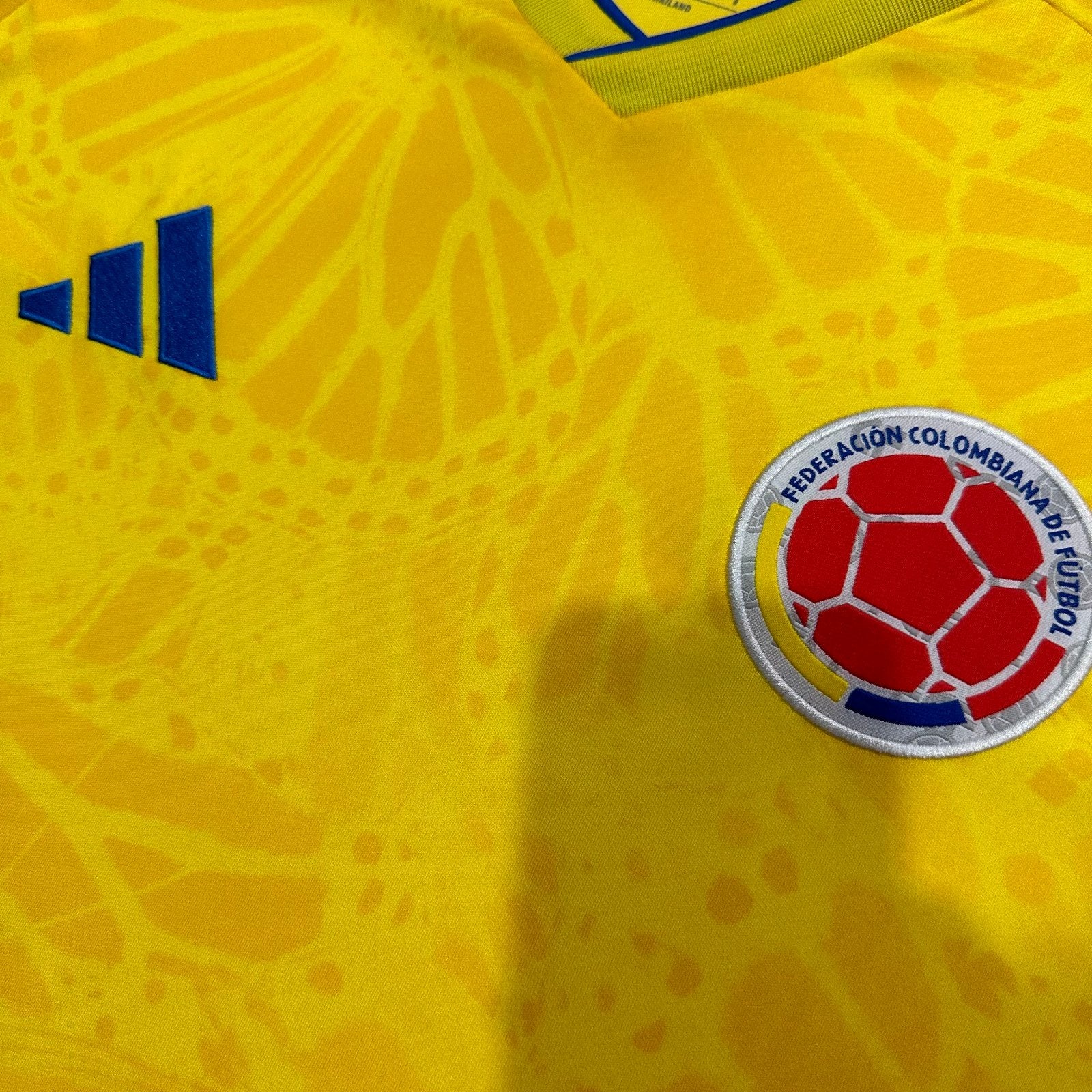Colombia 2026 Thuis Shirt Geel - Nieuw! Fan Versie, Sport en Fitness, Ophalen of Verzenden, Nieuw, Shirt