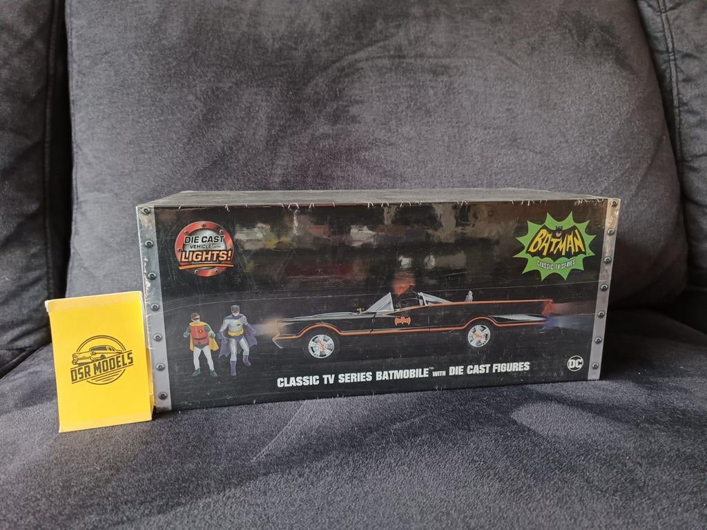 Batmobile 1:18 TV Serie met 2 Figuren, Overige merken, S, R, Nieuw
