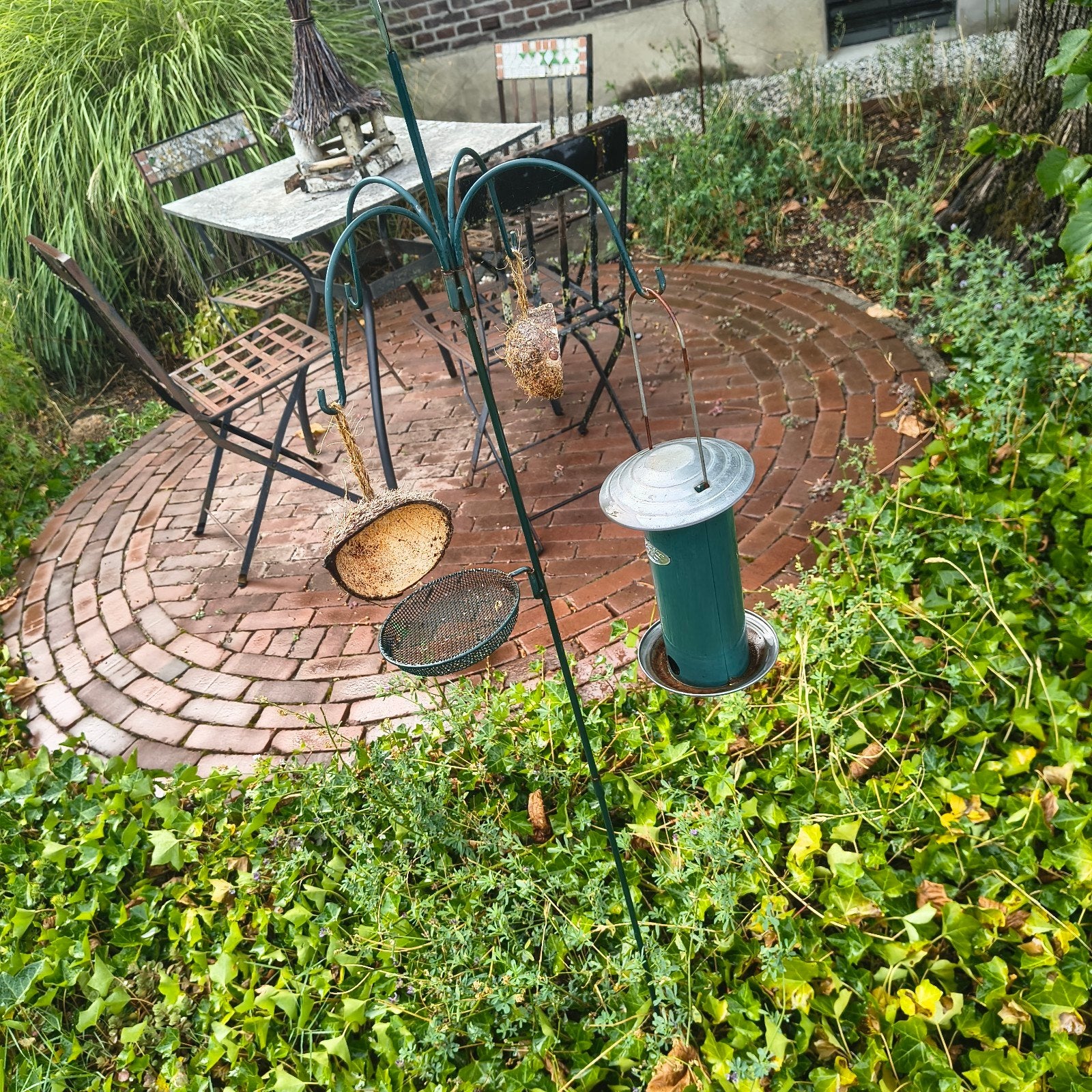 Vogelvoederstandaard met meerdere voederplaatsen, Tuin en Terras, Ophalen, Gebruikt