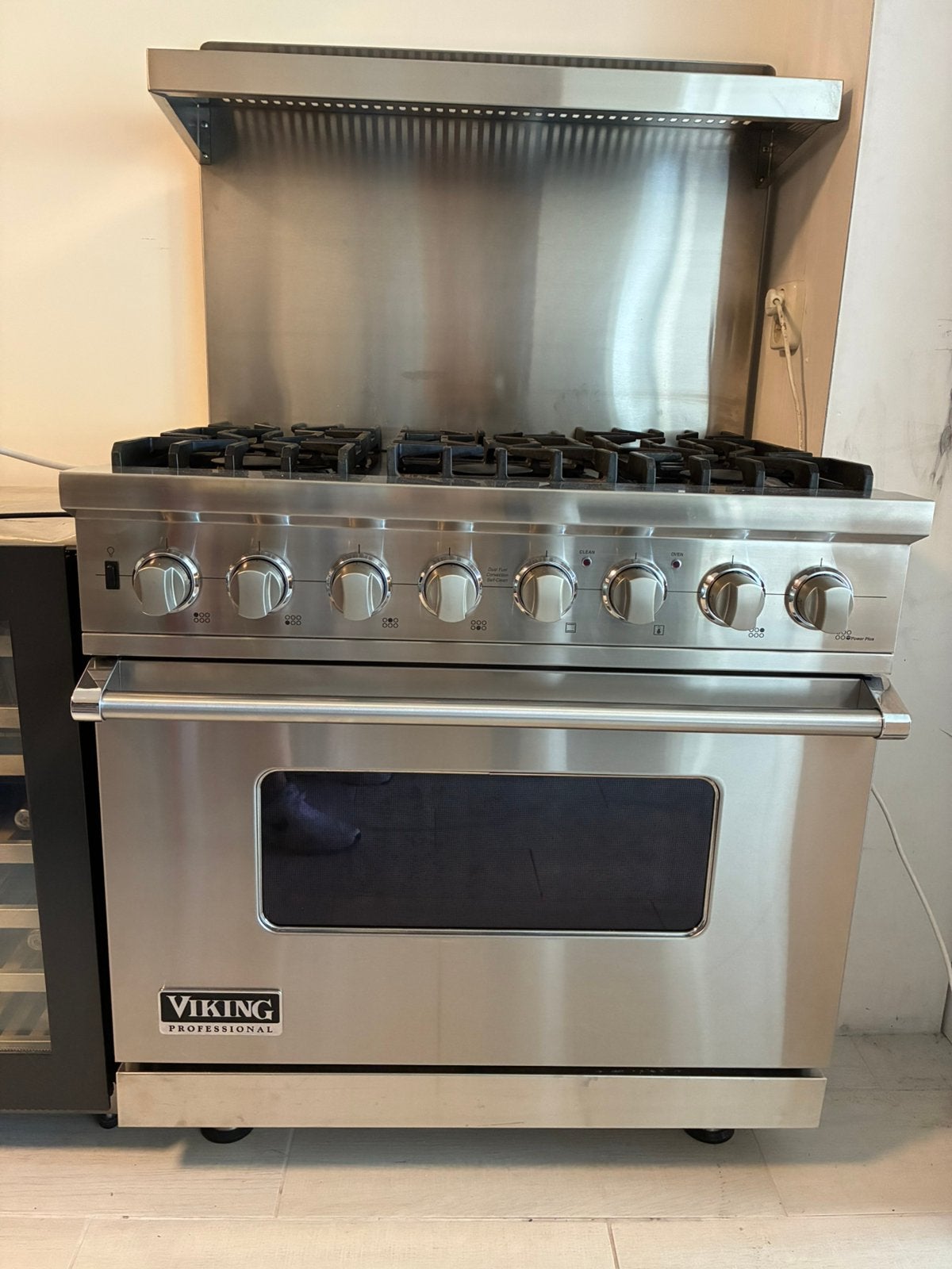 Viking Professional Gasfornuis en Afzuigkap, Ophalen, 60 cm of meer, Zo goed als nieuw, Gas