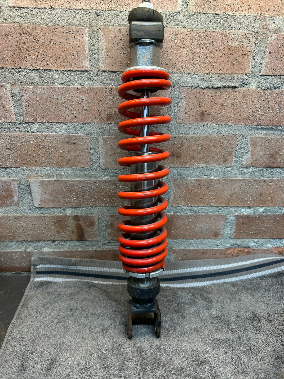 piaggio hexagon achterveer schokbreker 125 150 180, Ophalen