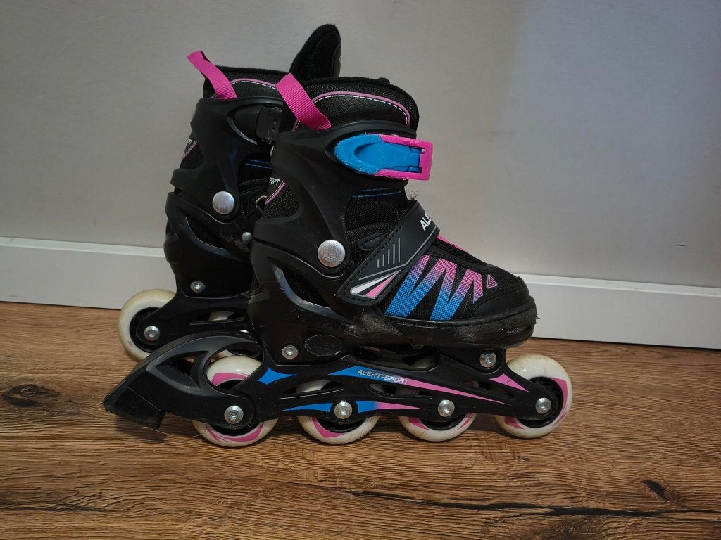 Skeelers verstelbaar maat 31–34 – Zwart/Roze/Blauw, Kinderen, Inline skates 4 wielen, Ophalen, Overige merken