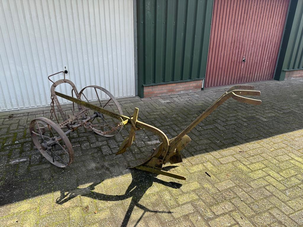 Ouderwetse ploeg, Ophalen