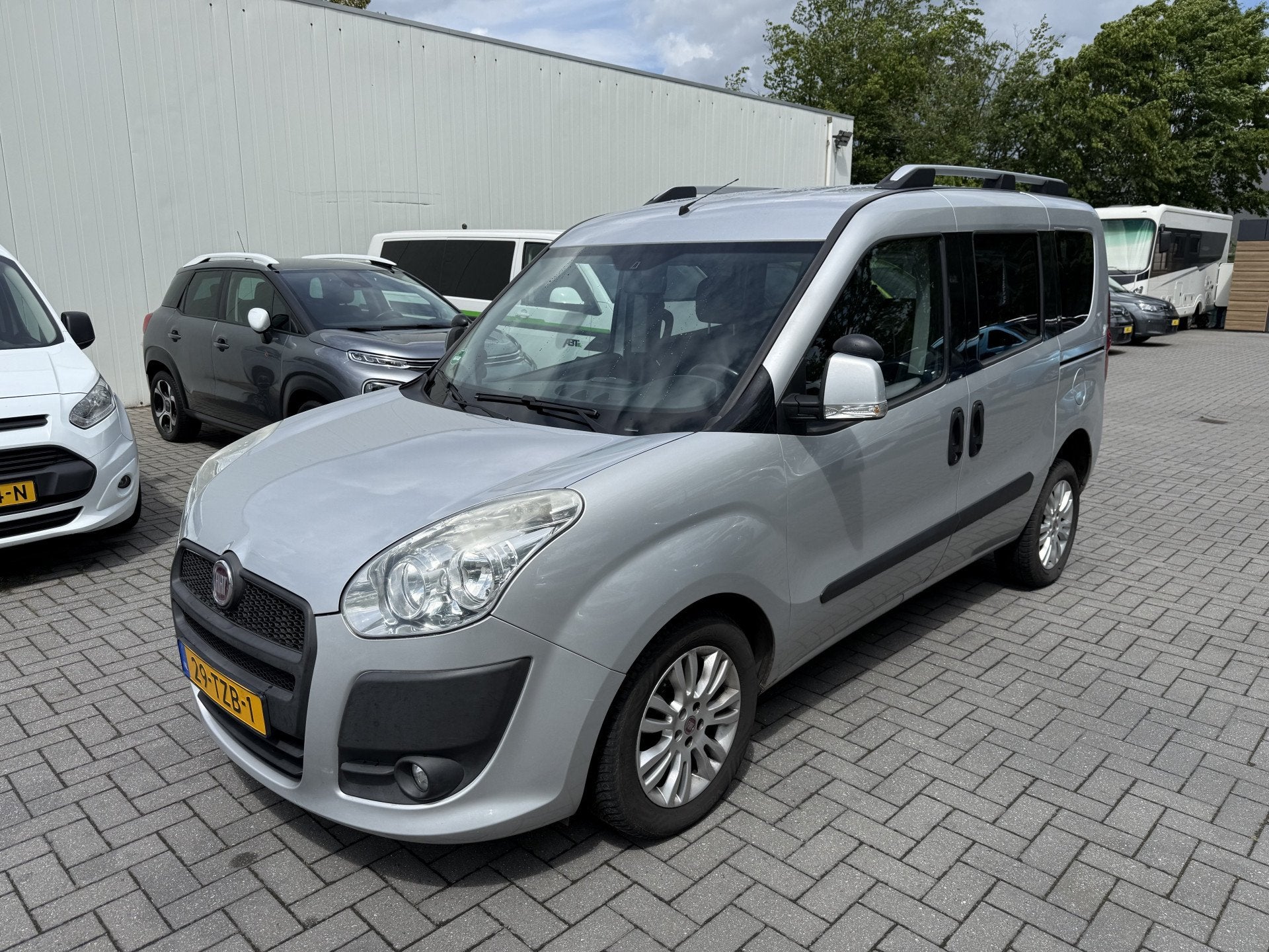 Fiat Doblò 1.4 T-Jet 120pk Rolstoelauto 3+1 - XXL Freedom B, Voorwielaandrijving, Euro 5, Gebruikt, Doblo