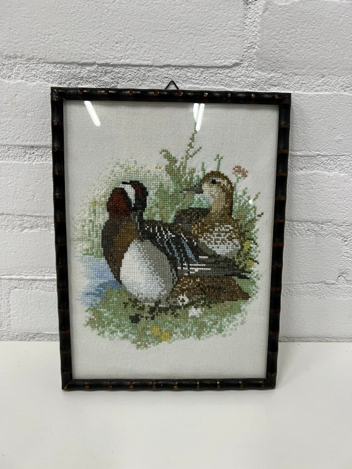 Te Koop : Borduurwerk Vogels Eenden Wilde Eend Geborduurd, Ophalen of Verzenden, Zo goed als nieuw