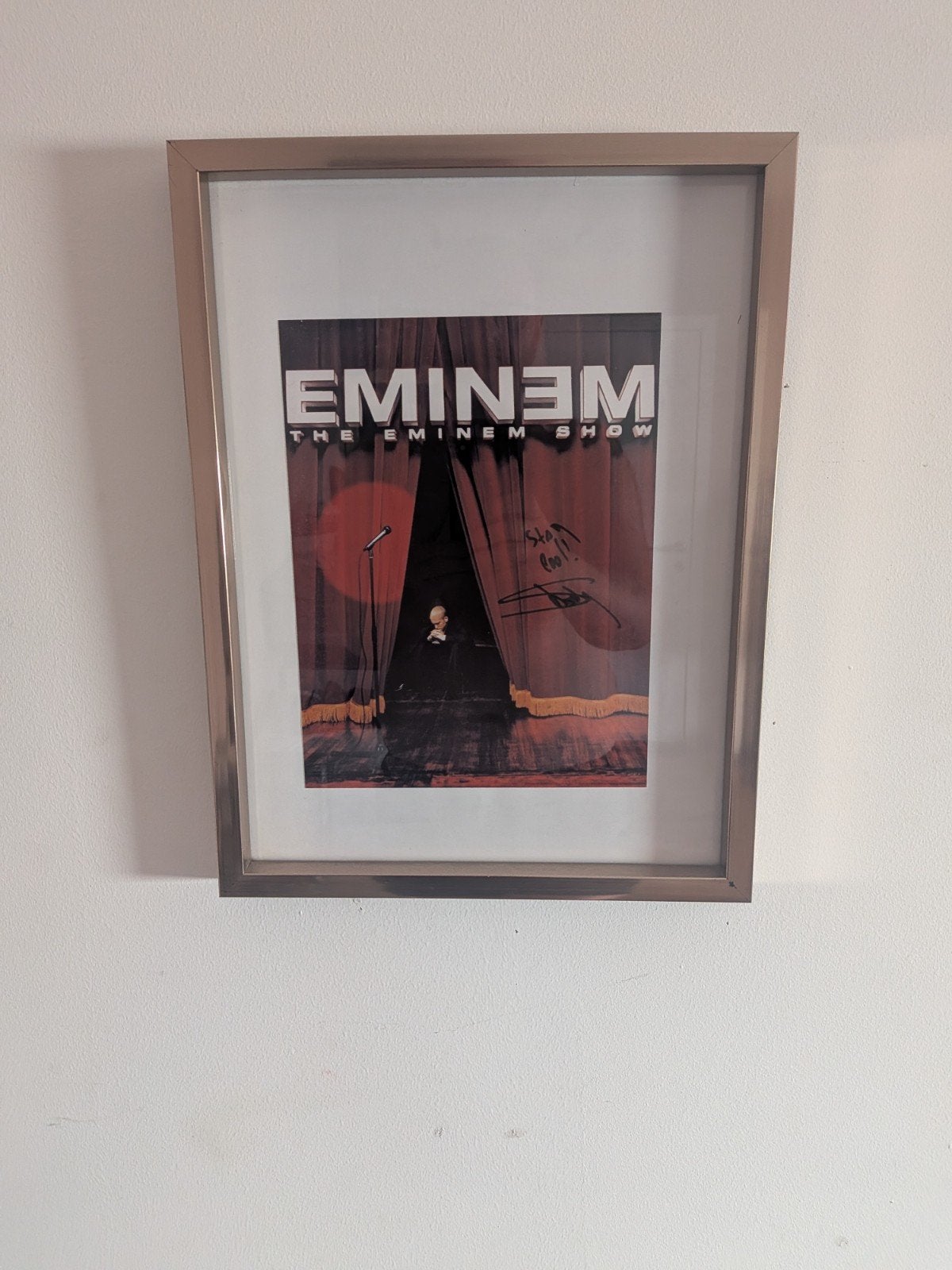 Eminem gesigneerde poster met authenticatiecertificaat, Ophalen of Verzenden, Zo goed als nieuw, Poster, Artwork of Schilderij