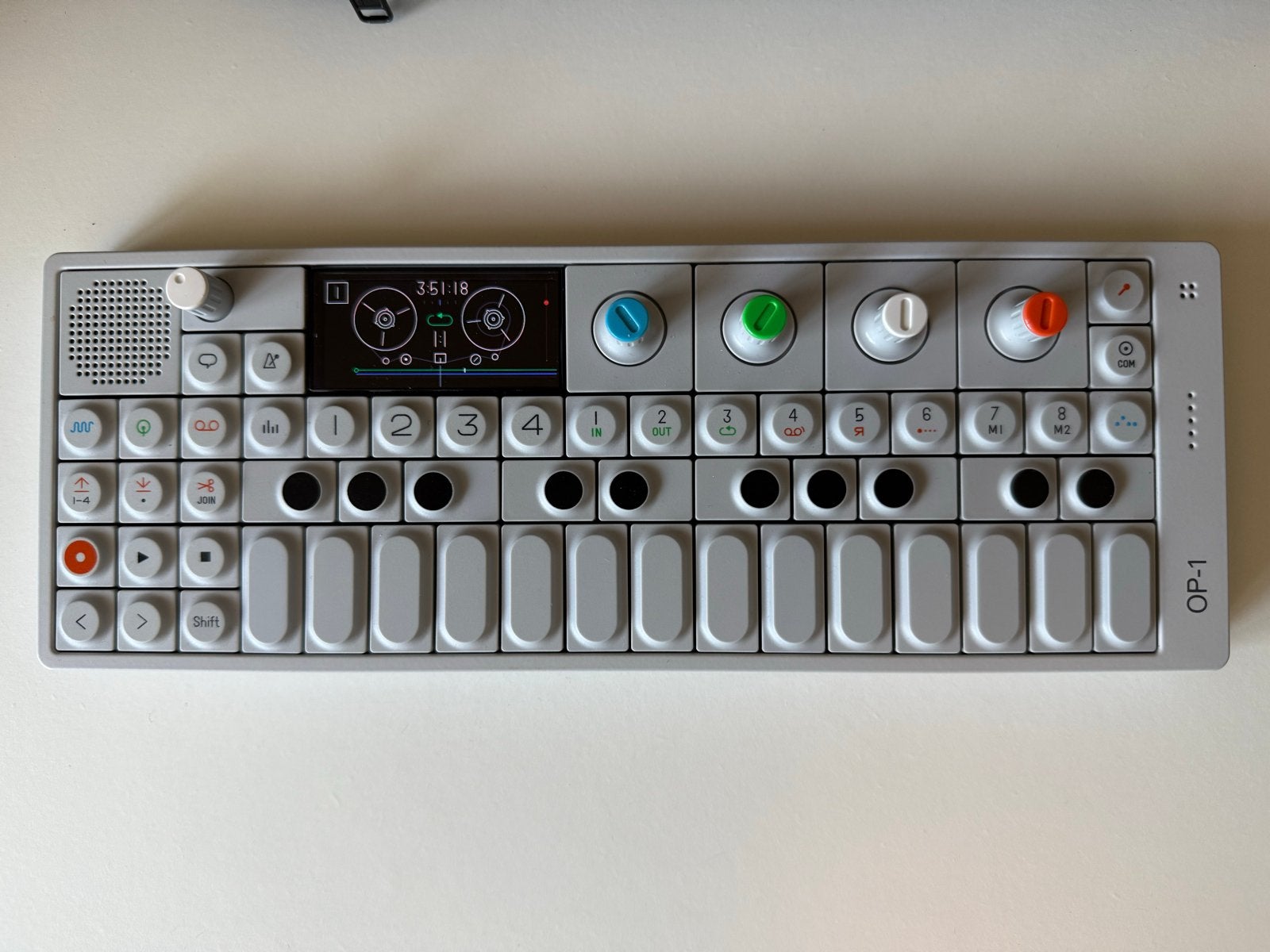 Teenage Engineering OP-1 Synthesizer met hoes, Overige merken, Zo goed als nieuw, Met koffer of flightcase, Overige aantallen