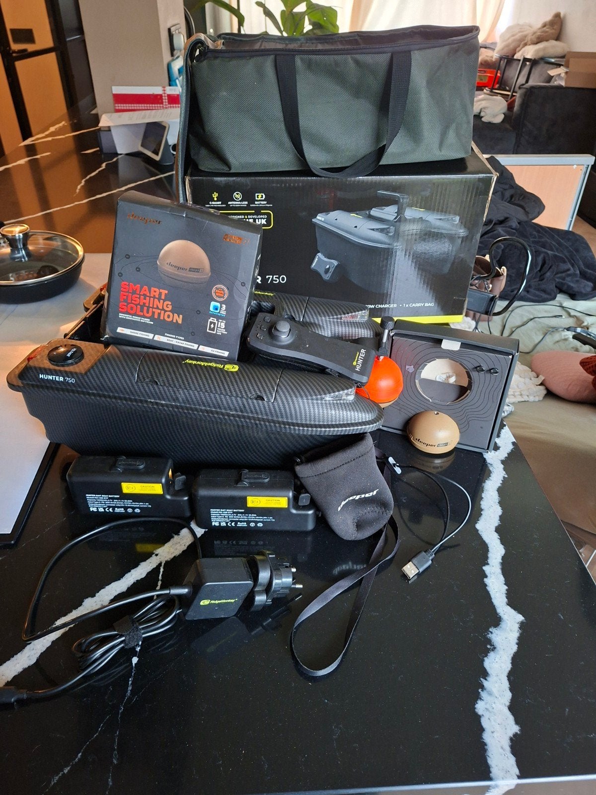 Ridgemonkey Hunter 750 voerboot met Deeper Chirp+2, Ophalen, Zo goed als nieuw, Overige typen