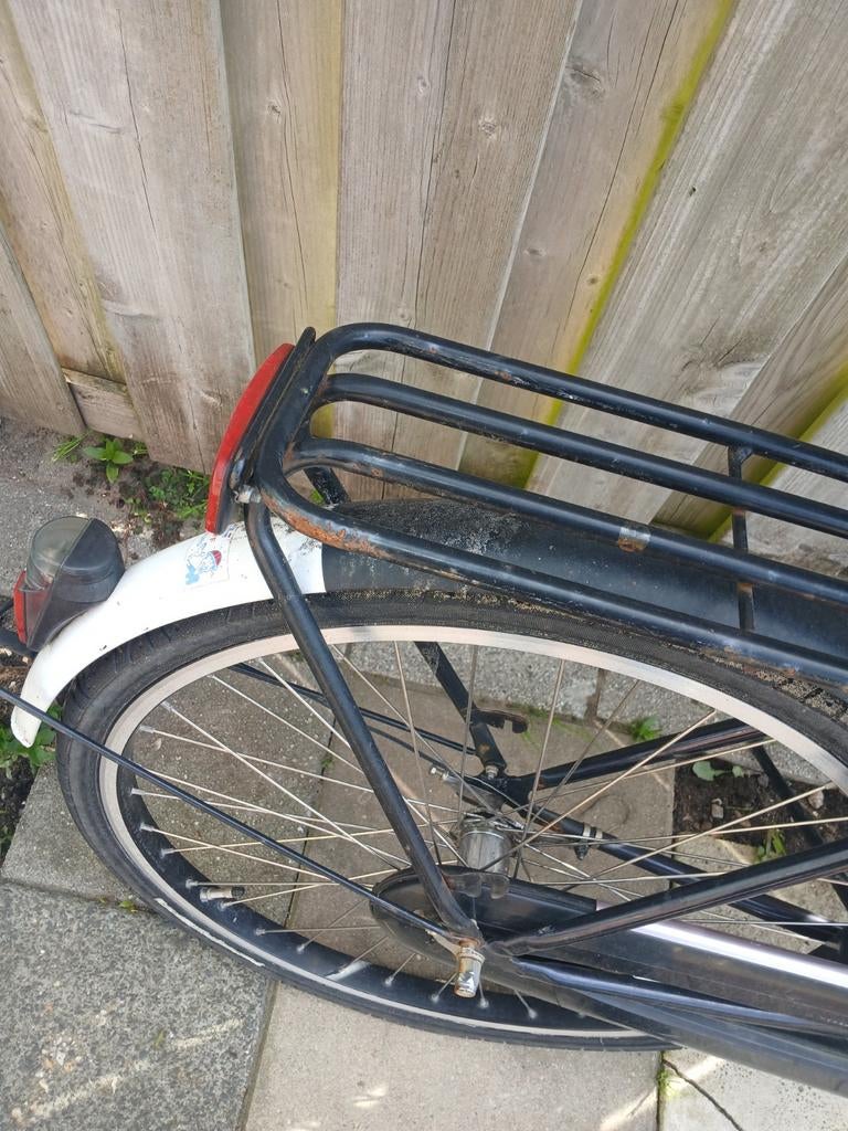 Opknapper fiets met slot - Nieuwe standaard nodig, Ophalen, Gebruikt, Overige merken
