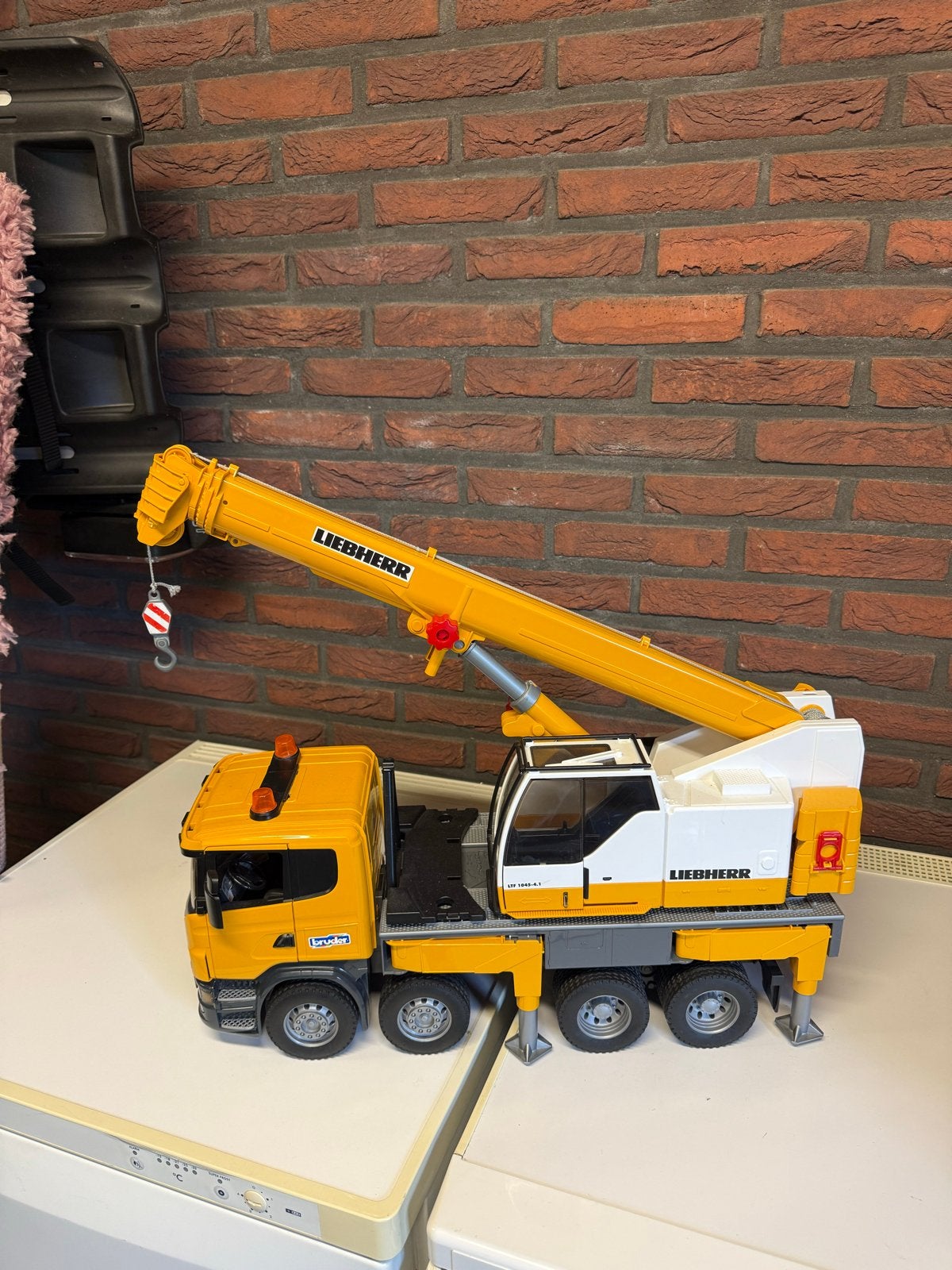 Bruder Scania Liebherr-kraanwagen 03570, schaal 1:16., Ophalen, Gebruikt