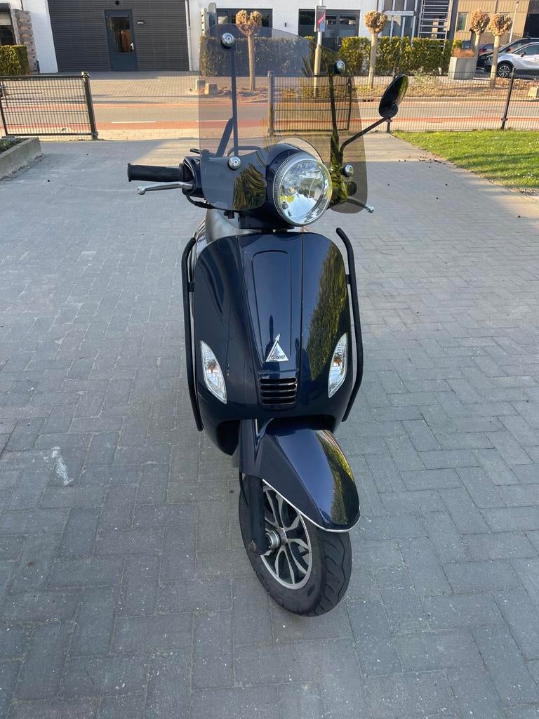 Turbho Rl 50cc bromscooter, Fietsen en Brommers, Scooters | Overige merken, Zo goed als nieuw, Benzine, Ophalen