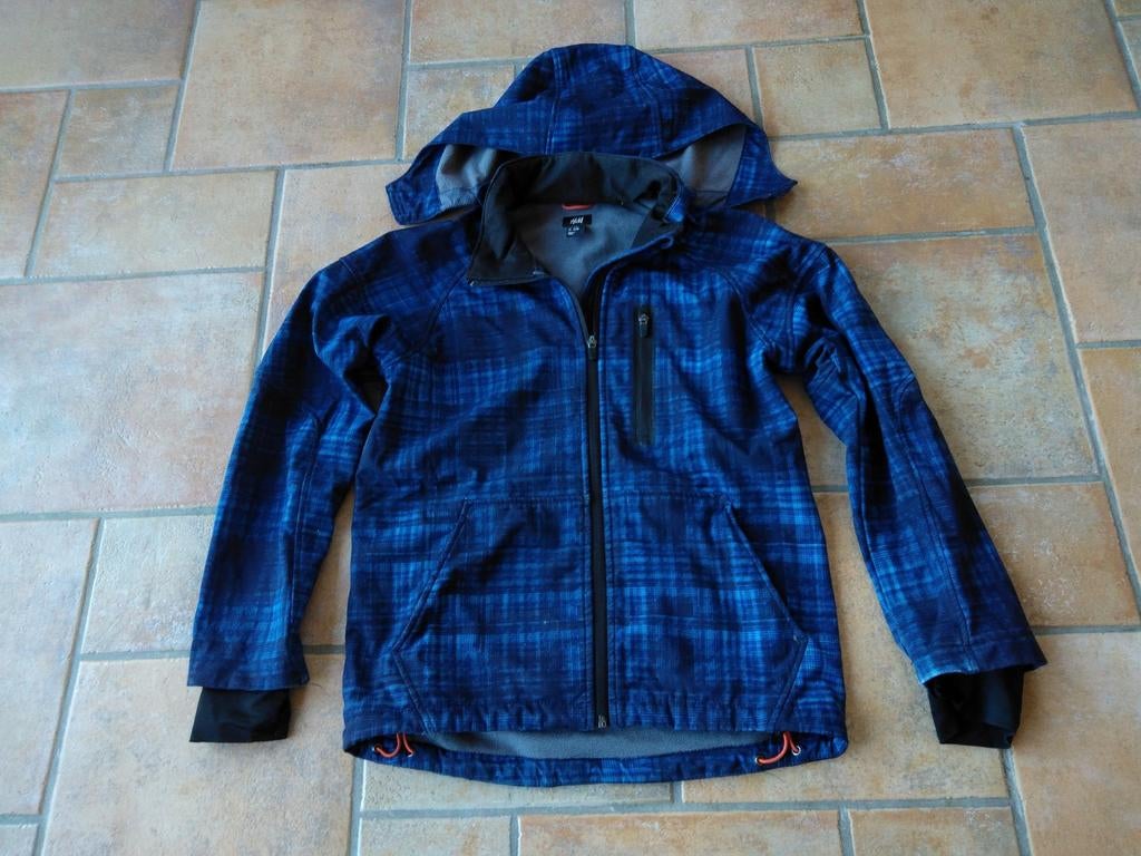 H&M softshell jas maat 158/164, Kinderen en Baby's, Gebruikt, H&M, Ophalen of Verzenden, Jongen