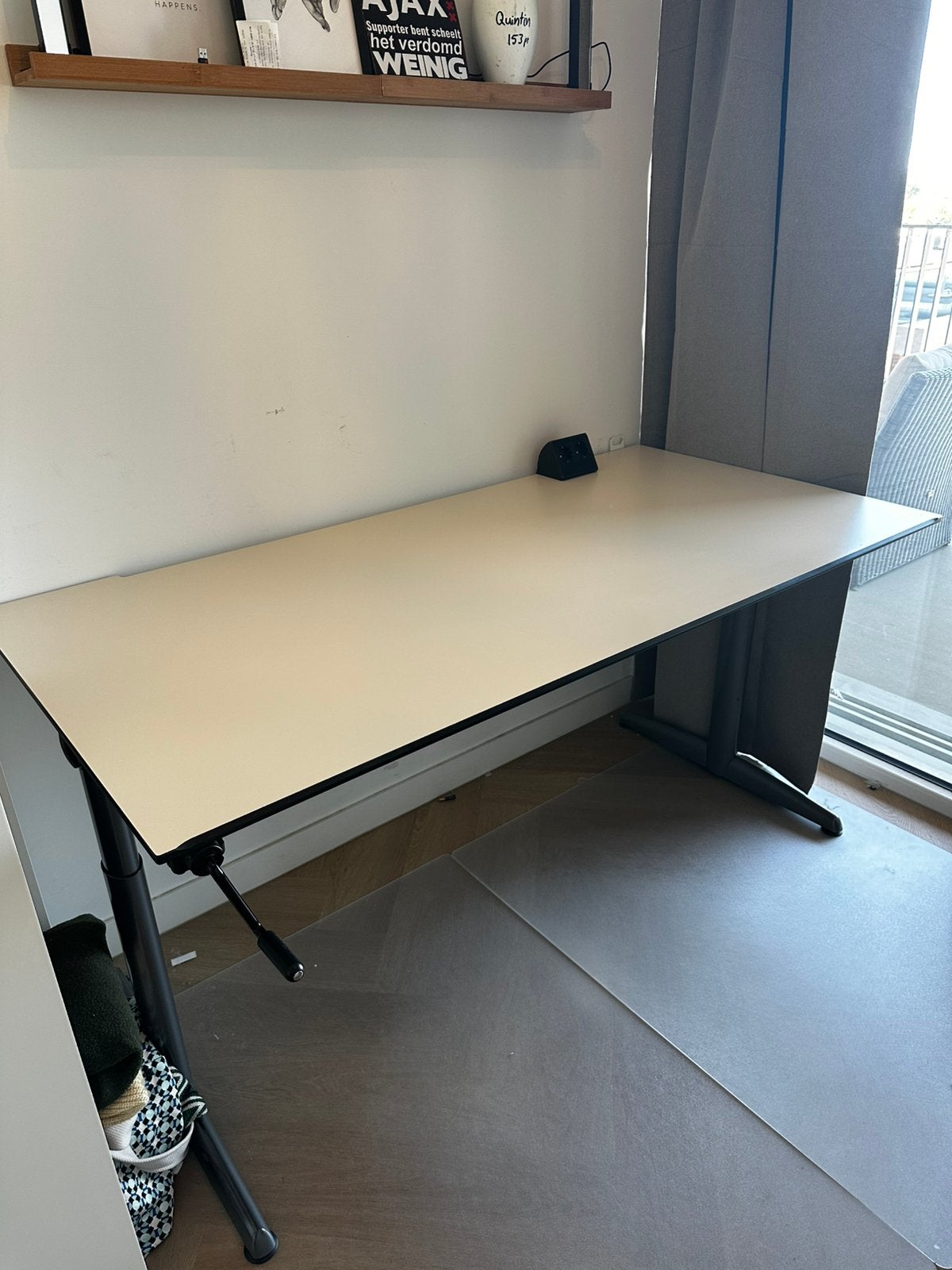 Ahrend A500 bureau – stevig, verstelbaar - 160x80 CM, Ophalen, Hout, Zo goed als nieuw, Computerbureau