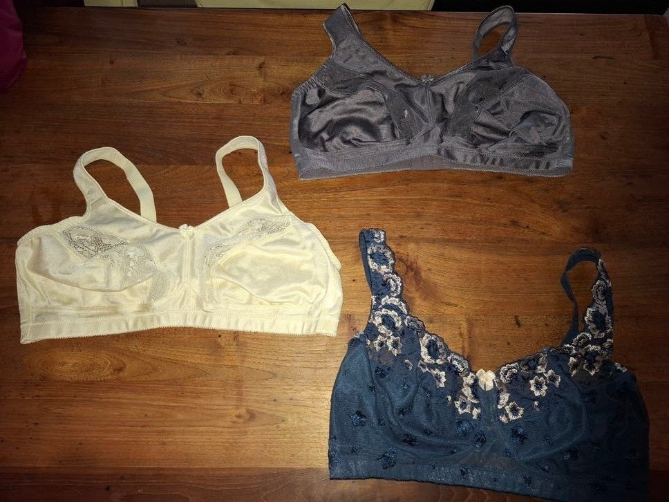 3x BH: BPC Selection Kanten BH's - Blauw, Grijs, Ivoor 90D, BPC, Ophalen of Verzenden, Blauw, BH