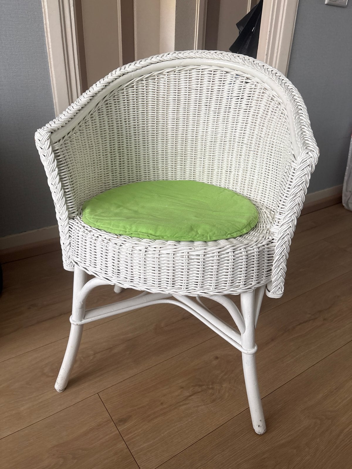 Witte rotan stoel met groen kussen, Ophalen, Gebruikt, Wit, Riet of Rotan