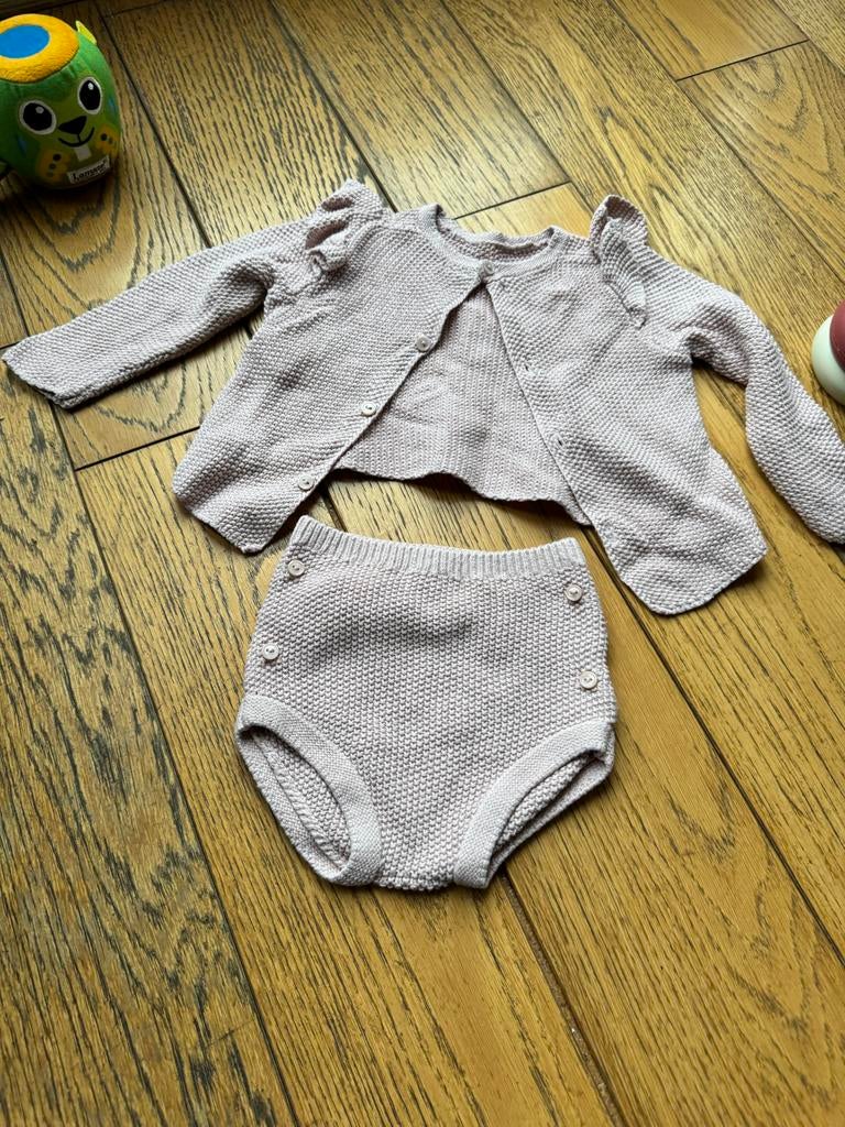 Zara - Schattige Roze Gebreide Set voor Baby's (Maat 50/56), Ophalen of Verzenden, Zo goed als nieuw