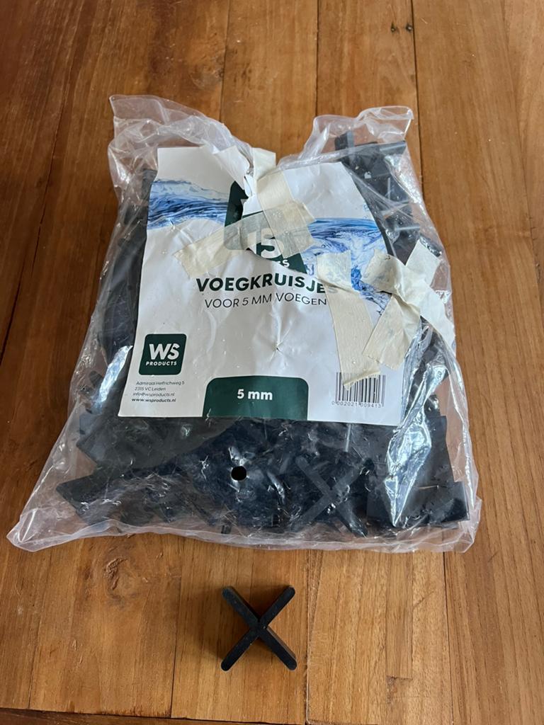 Zak met nieuwe voegkruisjes, Doe-het-zelf en Verbouw, Tegels, Ophalen, Overige materialen, Overige typen, Nieuw