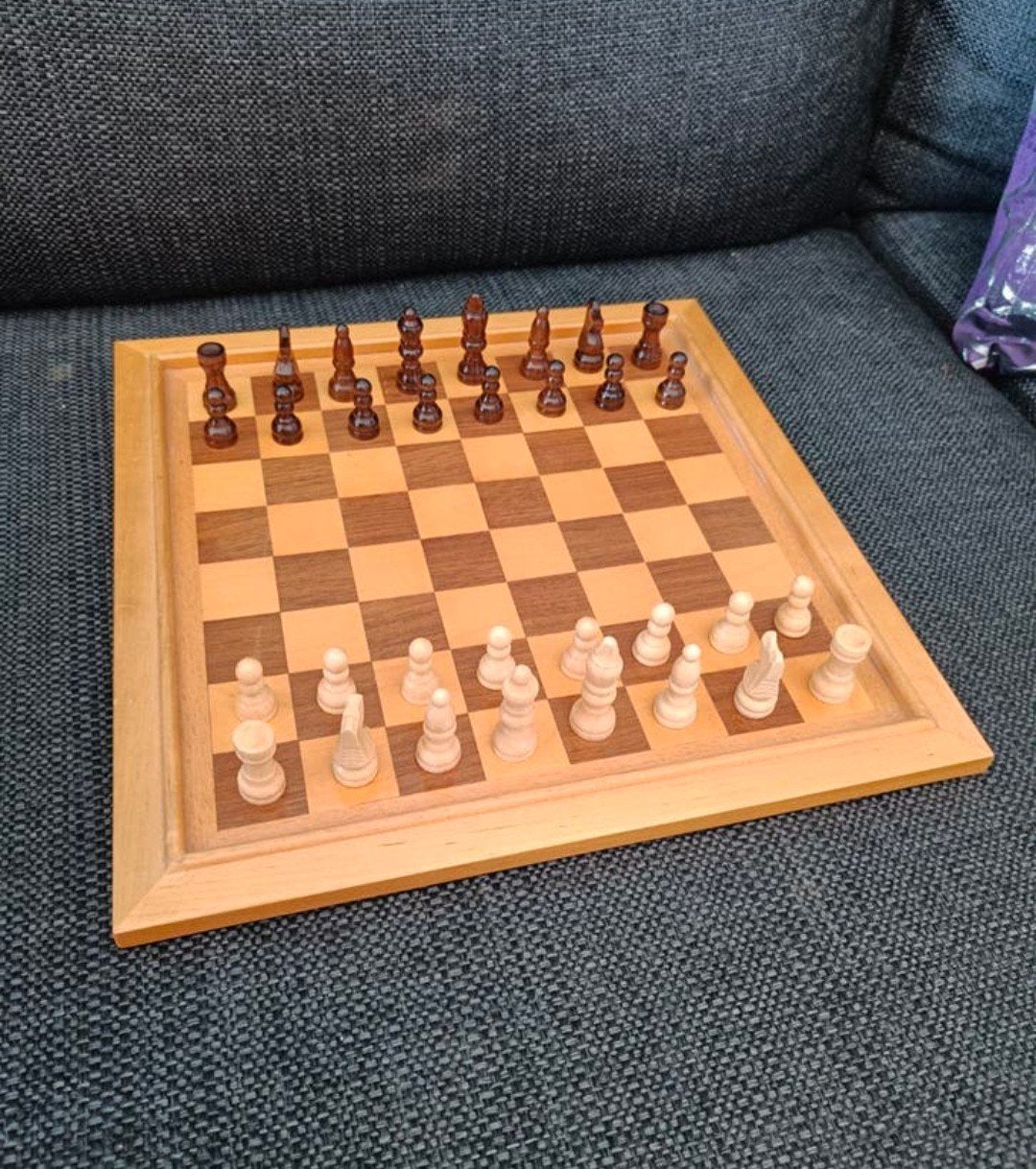 Prachtig houten schaakbord met schaakstukken, Ophalen of Verzenden, Minder dan 500 stukjes, Zo goed als nieuw, Schaken