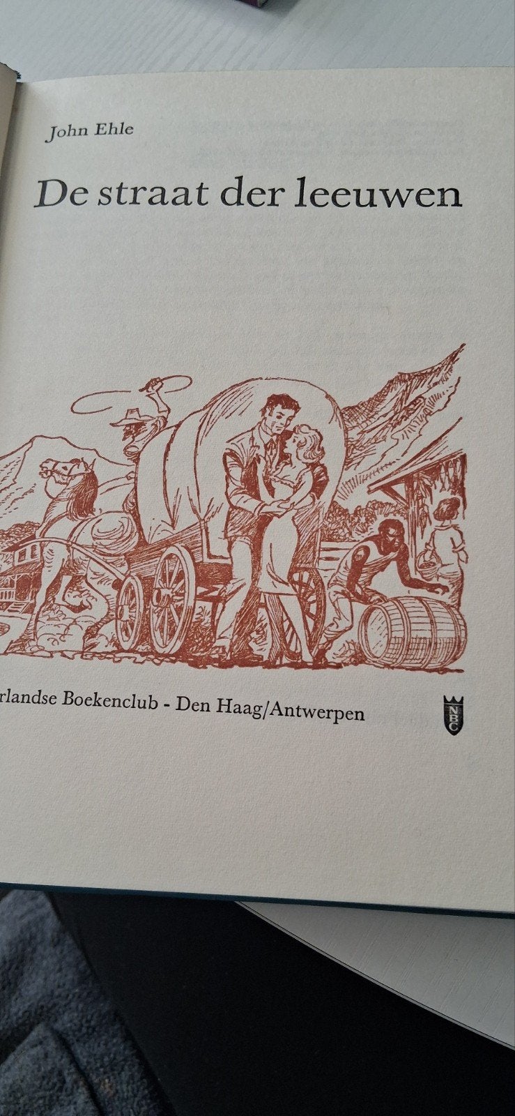 De Straat der Leeuwen - John Ehle (Nederlandse Boekenclub), Ophalen of Verzenden, Zo goed als nieuw, John Ehle, Nederland