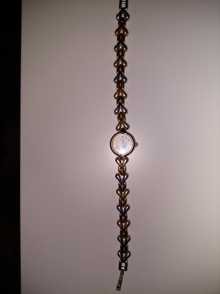 Seiko dameshorloge met tweekleurige band, Sieraden, Tassen en Uiterlijk, Horloges | Dames, Ophalen of Verzenden