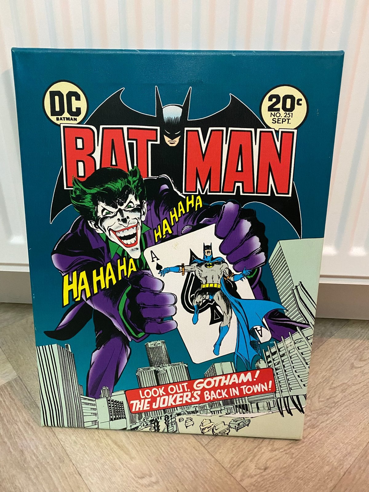 Batman DC Canvas - The Joker's Back in Town, Ophalen of Verzenden, Gebruikt, Print