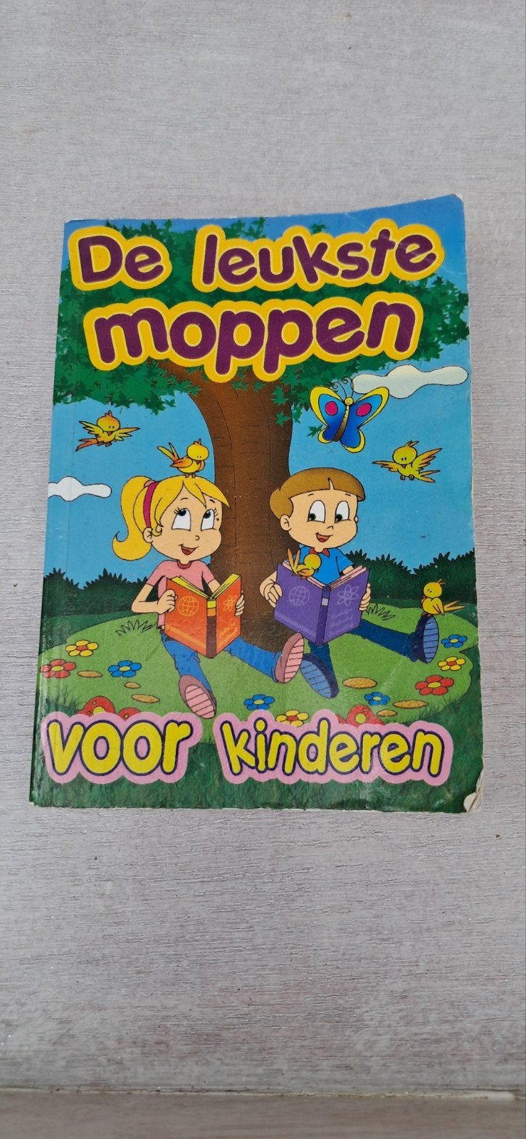 De leukste moppen voor kinderen - Humoristisch boek, Ophalen of Verzenden, Gelezen, Onbekend, Moppen