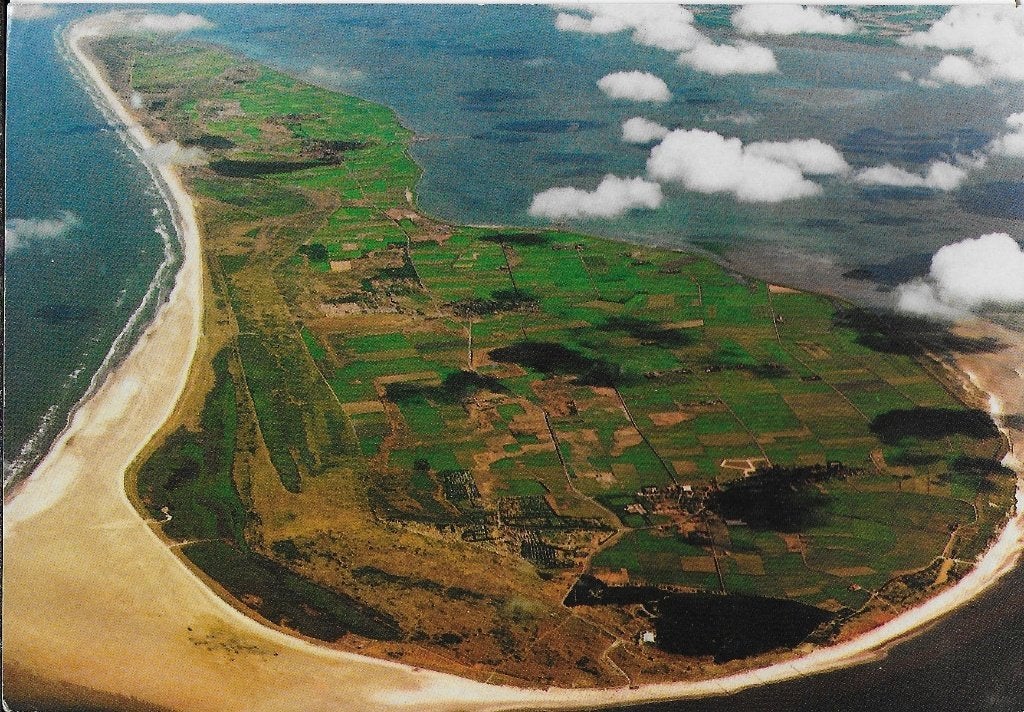 Q2277 Ongelopen ansichtkaart het eiland ameland ( 11 ), Ophalen of Verzenden, 1980 tot heden, Ongelopen, Waddeneilanden