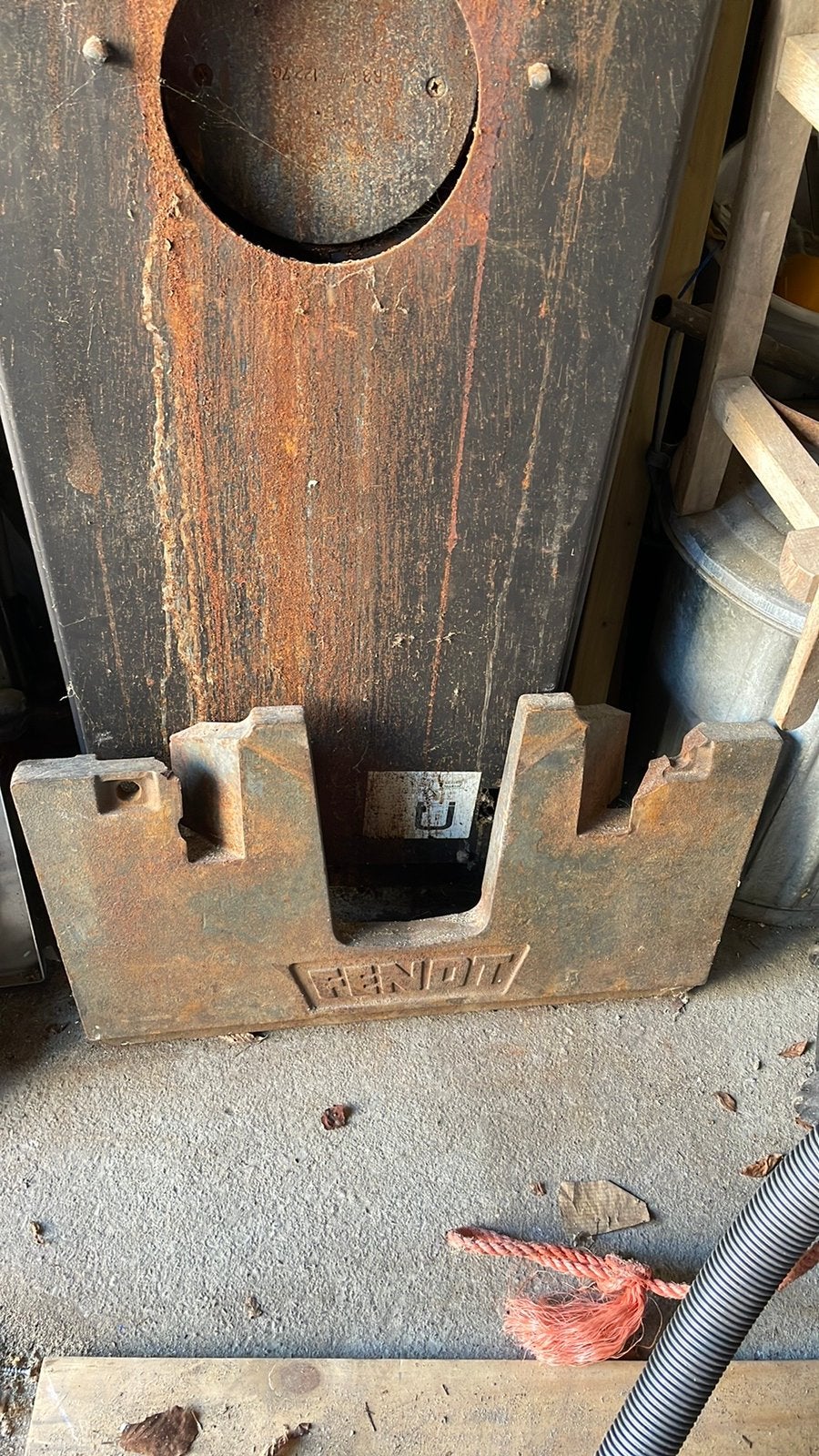 Fendt 45 kg frontgewicht, Ophalen of Verzenden, Zo goed als nieuw