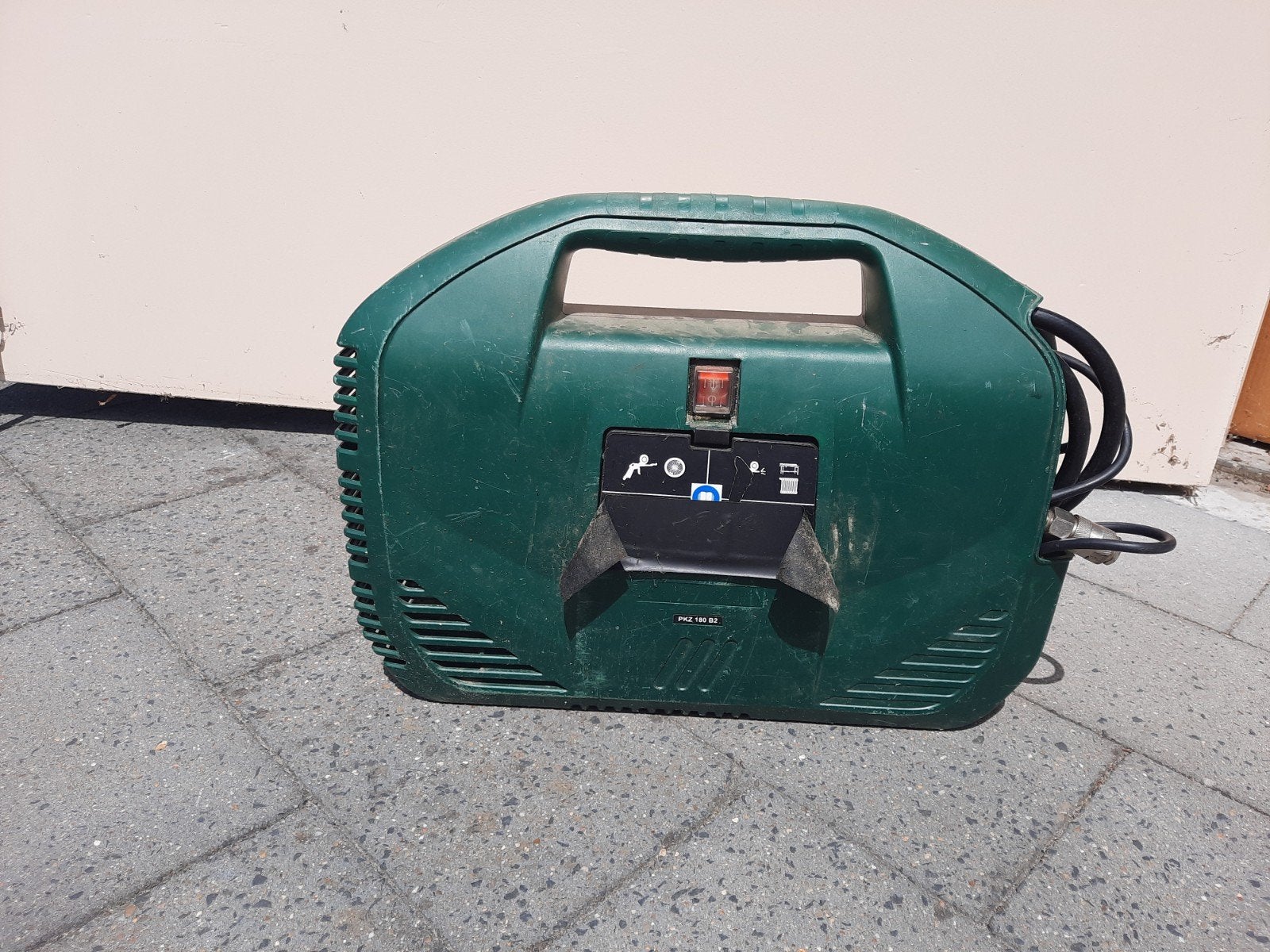 Compressor Parkside, Minder dan 25 liter, Ophalen, Gebruikt, Minder dan 200 liter/min