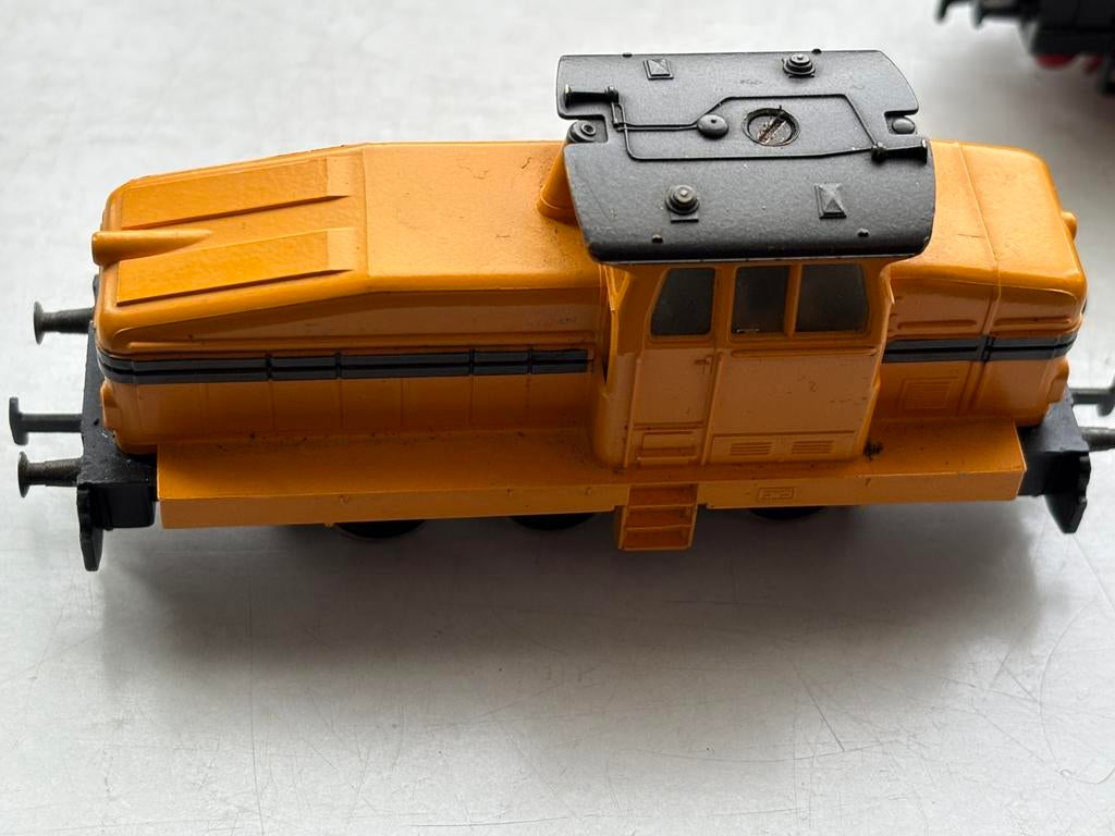 Märklin, Henschel Diesel RANGEER Locomotief SUPERSNEL (fotos, Wisselstroom, Locomotief, Ophalen of Verzenden, Zo goed als nieuw