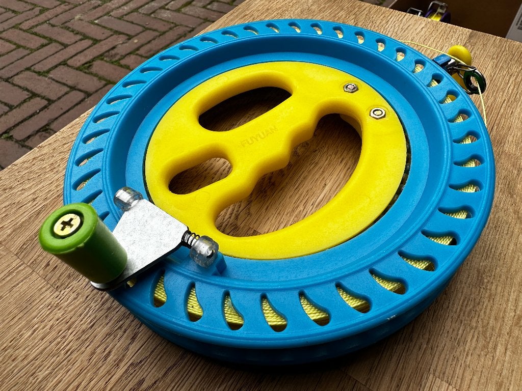 Haspel met vliegertouw op kogellagers, Ophalen of Verzenden, Nieuw, Eenlijns, Toebehoren