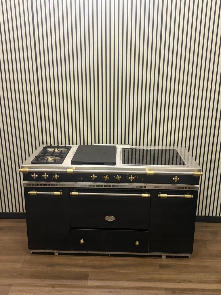 Luxe Fornuis Lacanche 3 pits + INDUCTIE zwart/messing 150 cm, Witgoed en Apparatuur, Fornuizen, Fornello Esperta, Ophalen of Verzenden