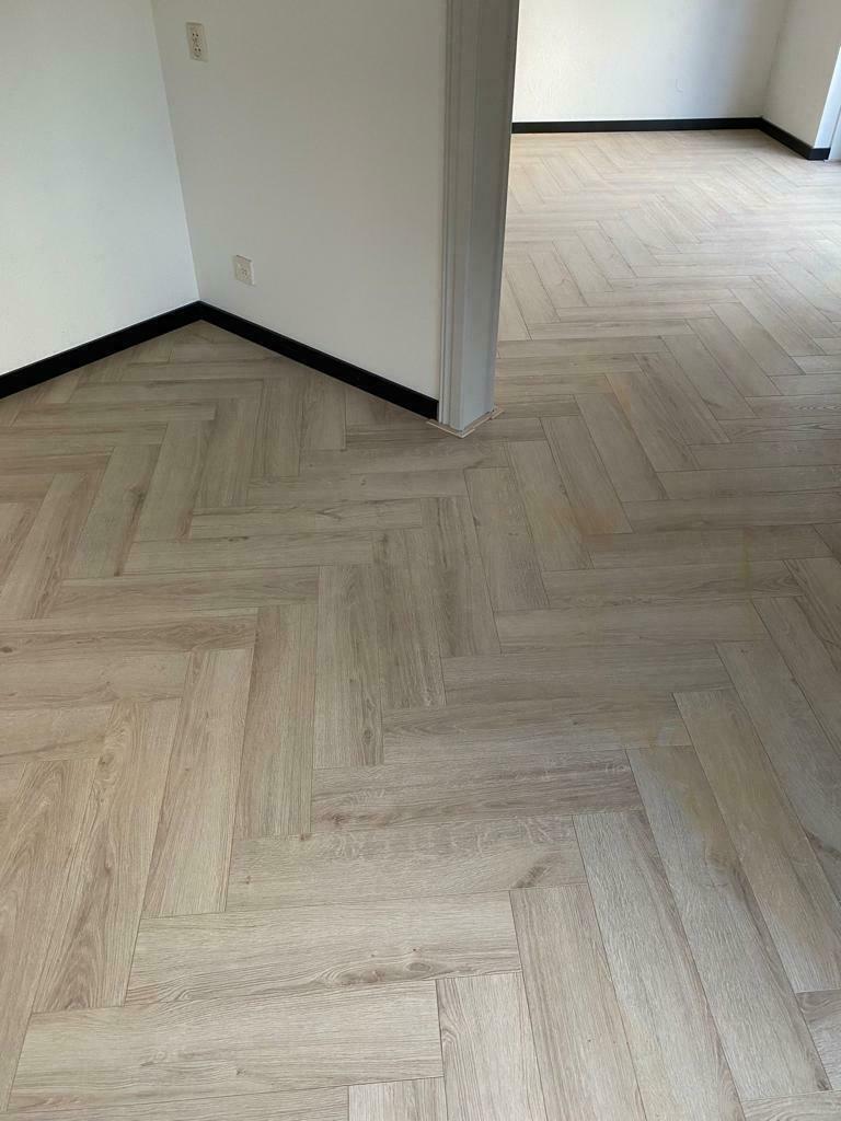 Laminaat / Visgraat legger, Laminaat of Parket