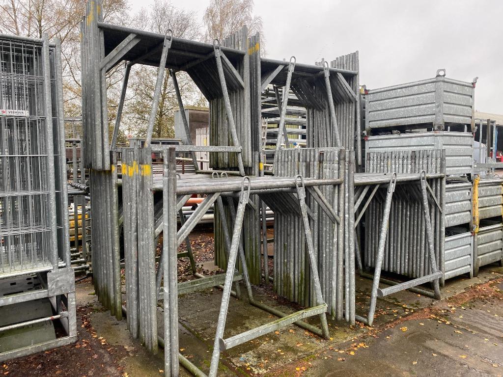 H-jukken Steigerelementen Steigerjukken Stapeljukken Steiger, Doe-het-zelf en Verbouw, Steigers, Ophalen, Gebruikt, Gevelsteiger