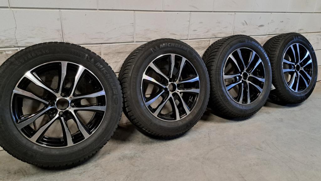 Bi-color velgen Renault Captur Dogger Sandero Step 205/60/16, Auto-onderdelen, Banden en Velgen, Ophalen, Gebruikt, 16 inch, Banden en Velgen