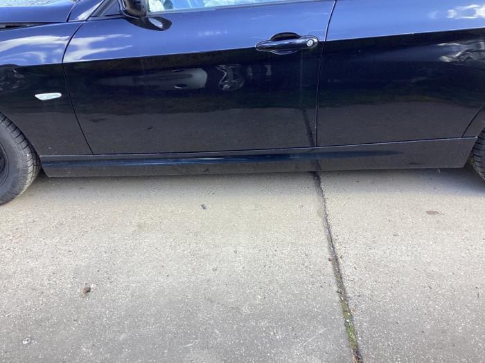 Zijskirt links van een BMW 3-Serie (668), Gebruikt, -, -, Ophalen of Verzenden