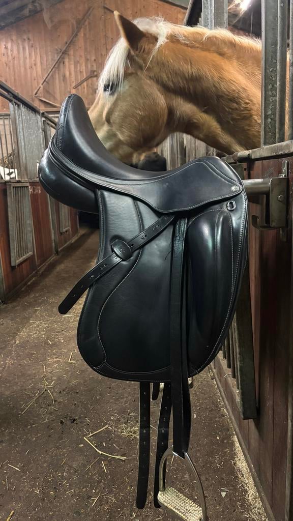 Acavallo dressuurzadel 17,5'', Dieren en Toebehoren, Ophalen, Zo goed als nieuw, Dressuur