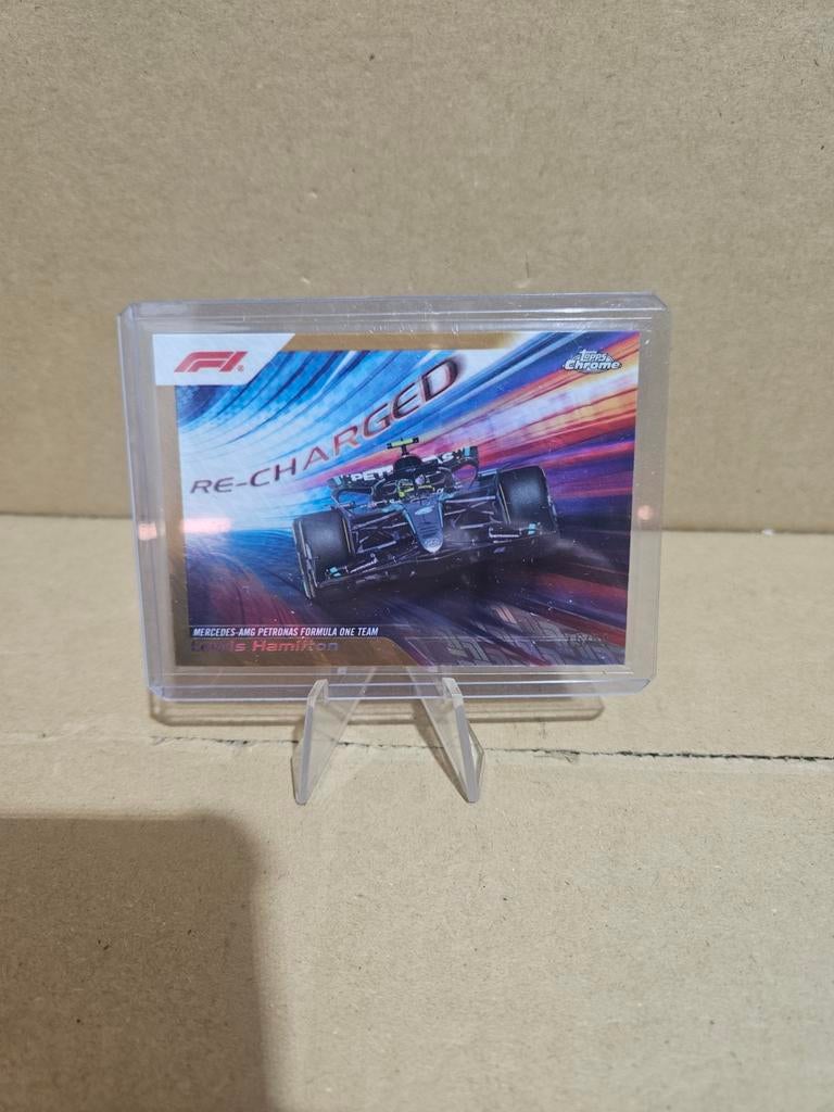 Lewis Hamilton Topps Logofractor Gold /50 F1 Kaart, Hobby en Vrije tijd, Stickers en Plaatjes, Ophalen of Verzenden, Nieuw