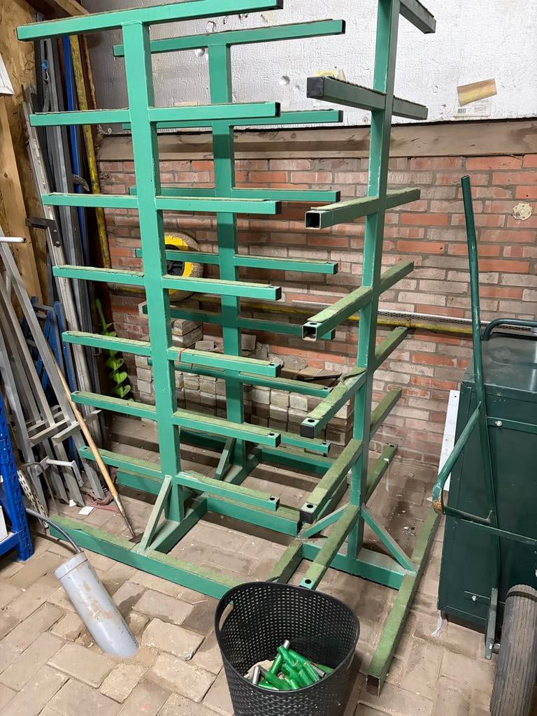 Inlegstelling  latten stelling. Opslag stelling, Ophalen