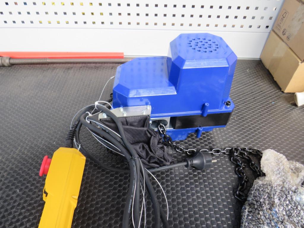 Elektrische kettingtakel  takel 300kg 5,5m nieuw, Torso.nl, Nieuw, Zandhaarweg, Ophalen of Verzenden