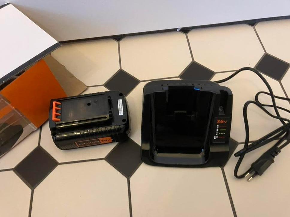 Black & Decker Accu set 36V 2,0Ah Litium-Ion accu en lader, Ophalen of Verzenden, Nieuw