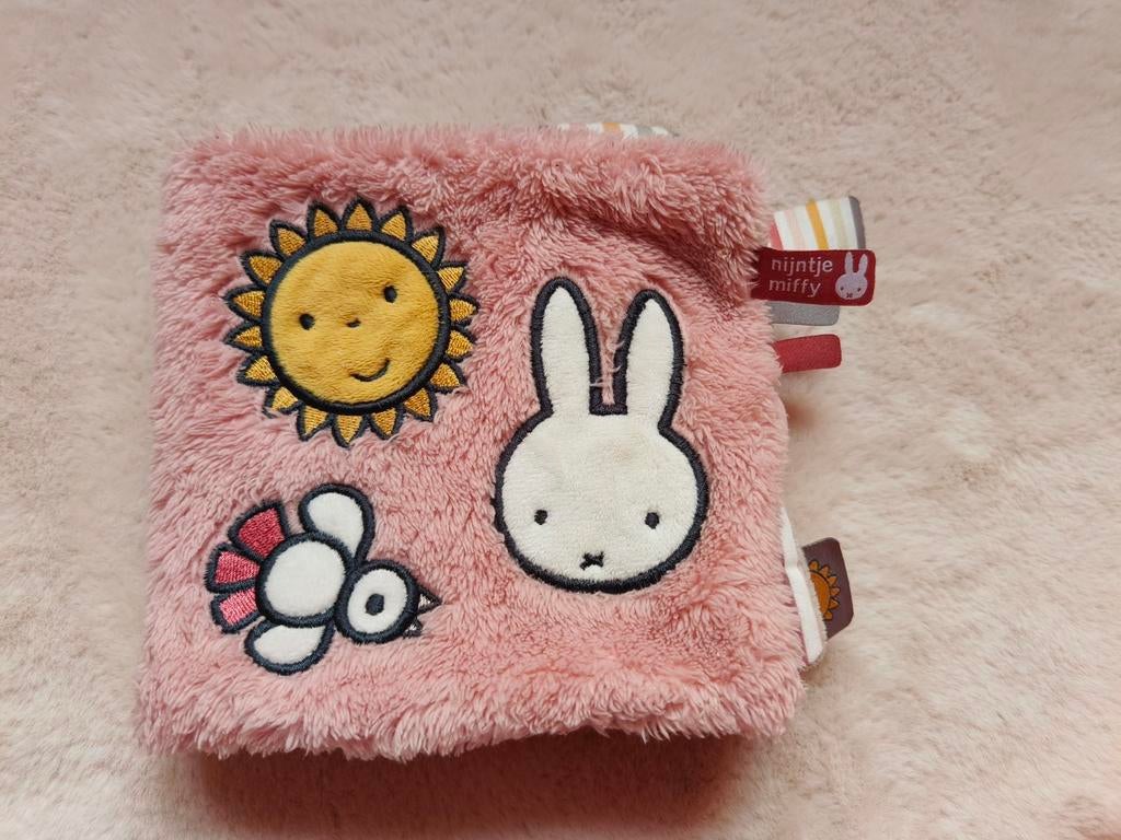Nijntje activiteitenboekje / knisperboekje - Nieuw!, Kinderen en Baby's, Speelgoed | Babyspeelgoed, Nieuw, Overige typen, Met geluid