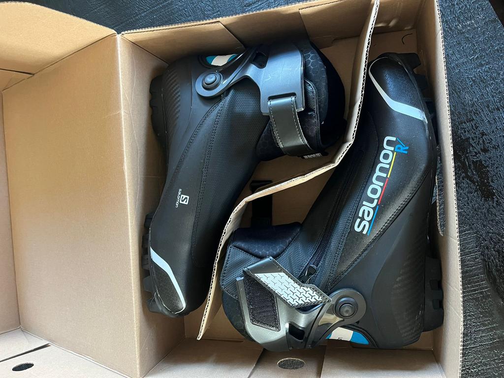 Nieuwe schaats/langlauf schoenen 44, Ophalen of Verzenden, Nieuw, Noren, Overige merken