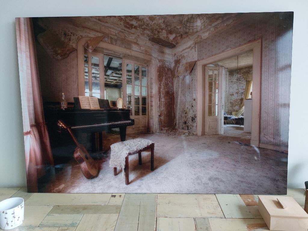 modern fotokunst AluArt schilderij  urban pianokamer, Ophalen