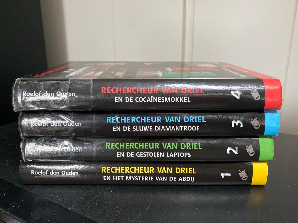4 delen Van Driel & Van Boxtel, Roelof den Ouden, Boeken, Ophalen of Verzenden, Gelezen
