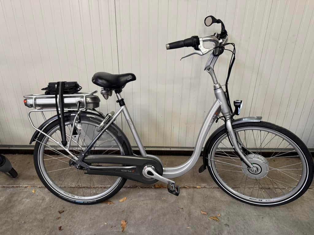 E bike s compleet nagelopen., Fietsen en Brommers, Elektrische fietsen, Overige merken, Gebruikt, Verzenden, 55 tot 59 cm