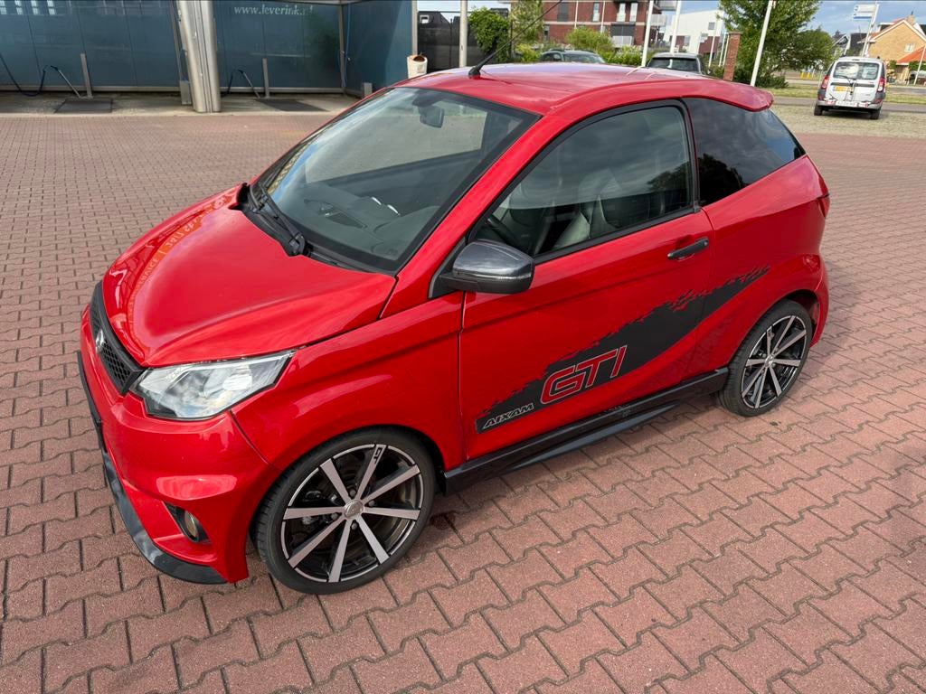 Aixam GTI – Sportieve 45 km/u brommobiel – Bouwjaar 2018, Auto's, Leder, Diesel, 418 kg, Particulier