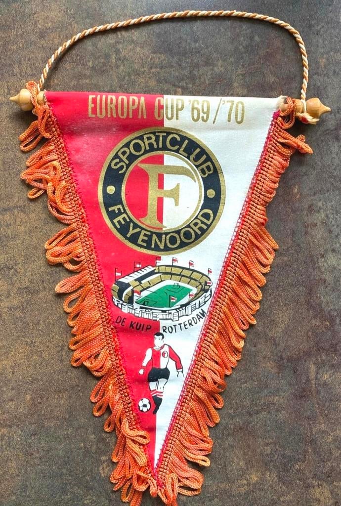 Feyenoord Feijenoord Rotterdam 1969-70 prachtige vaan, Ophalen of Verzenden, Zo goed als nieuw, Buitenlandse clubs, Vaantje of Sjaal