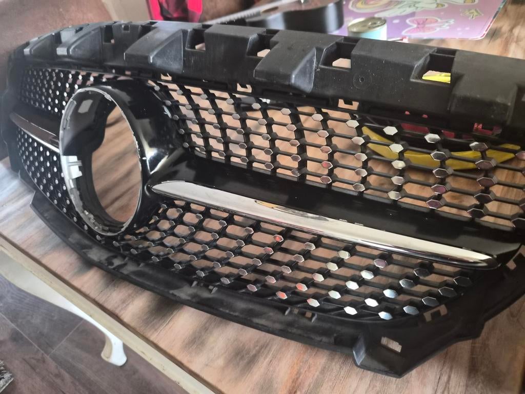Diamant Gril mercedes CLA, Ophalen of Verzenden